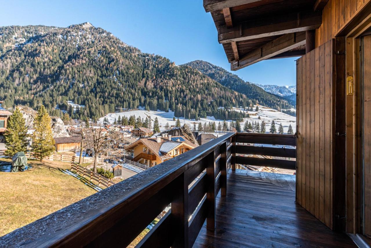 Ciasa Apelli Pozza di Fassa Exterior foto