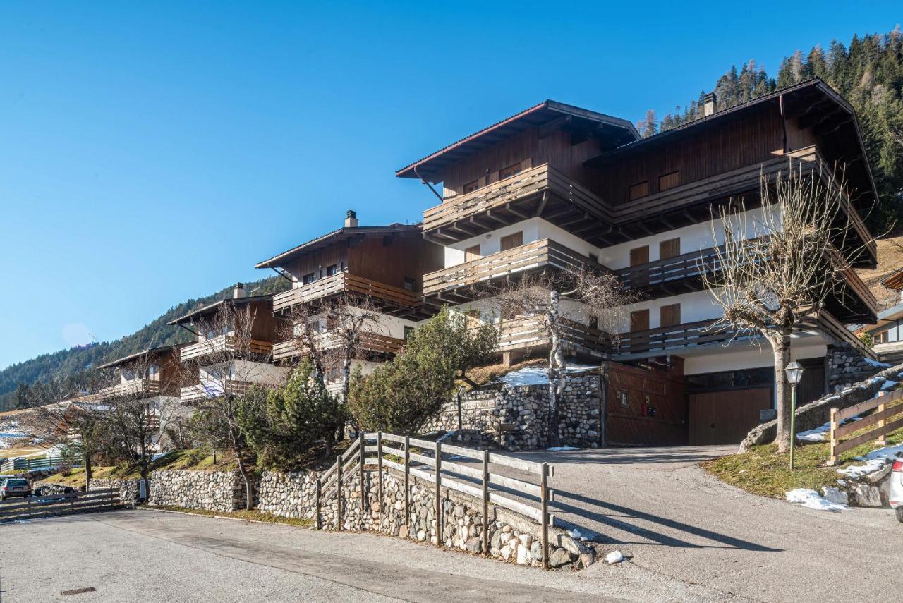 Ciasa Apelli Pozza di Fassa Exterior foto