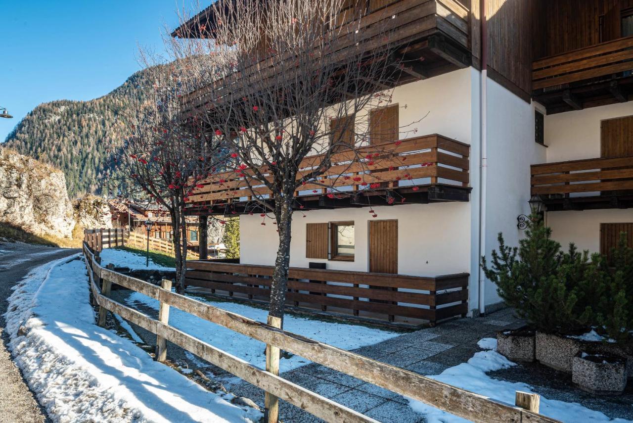 Ciasa Apelli Pozza di Fassa Exterior foto