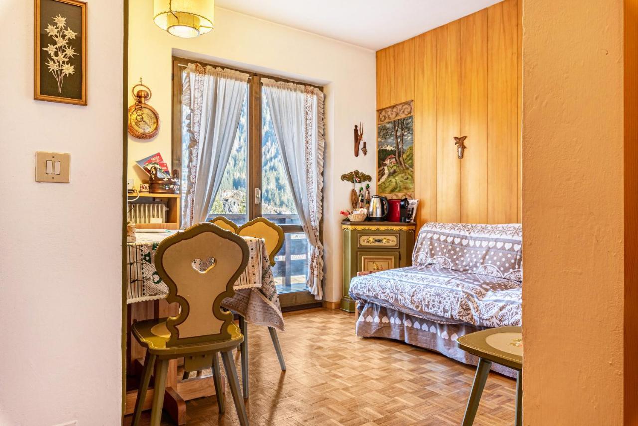 Ciasa Apelli Pozza di Fassa Exterior foto